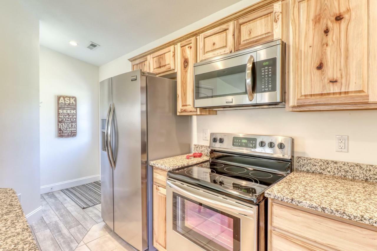2 Bed 2 Bath Vacation Home In Whittier III Exterior foto