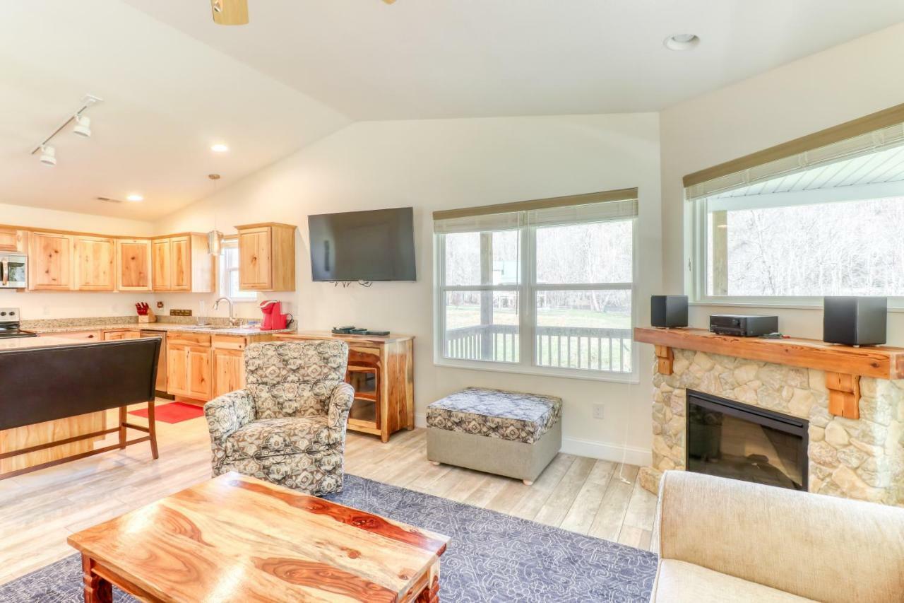 2 Bed 2 Bath Vacation Home In Whittier III Exterior foto
