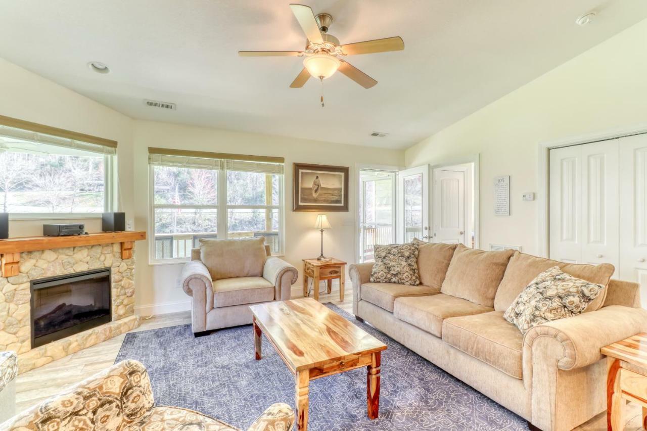 2 Bed 2 Bath Vacation Home In Whittier III Exterior foto